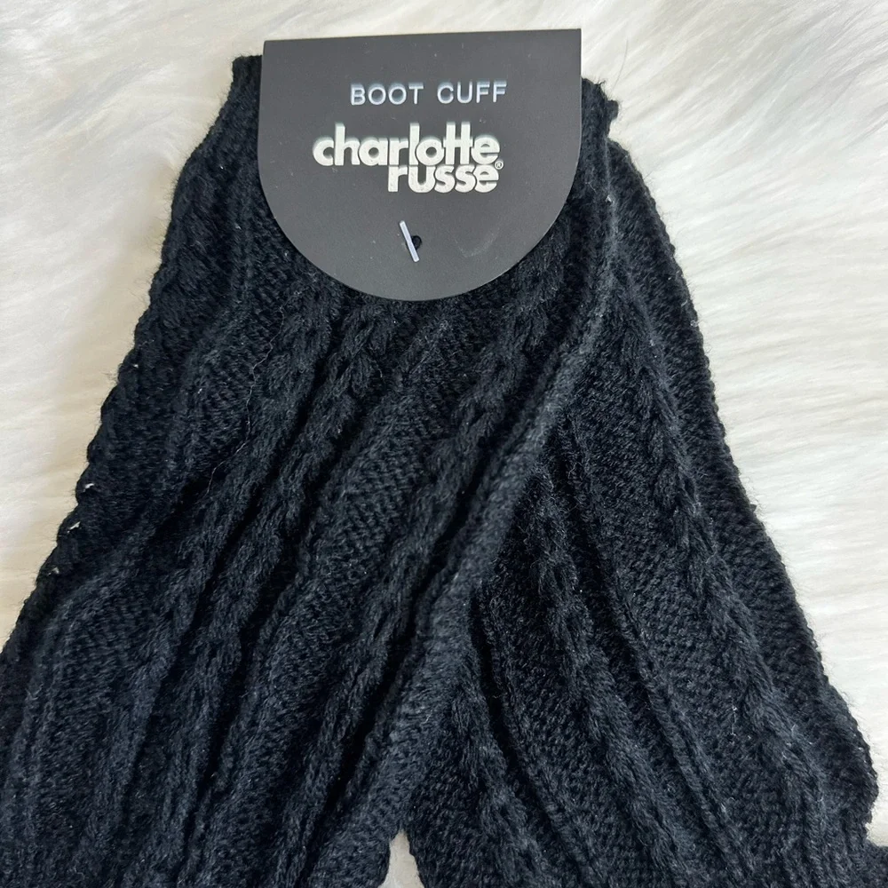 NWT Charlotte Russe Crochet Knit Boot Cuffs Toppers Black with Ivory OS